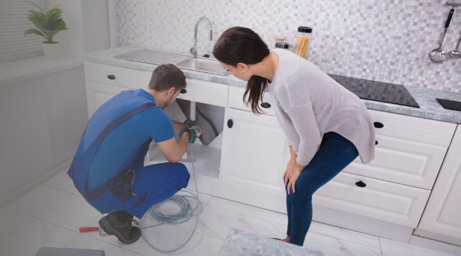 Professional Water heater repair in College Station, AR